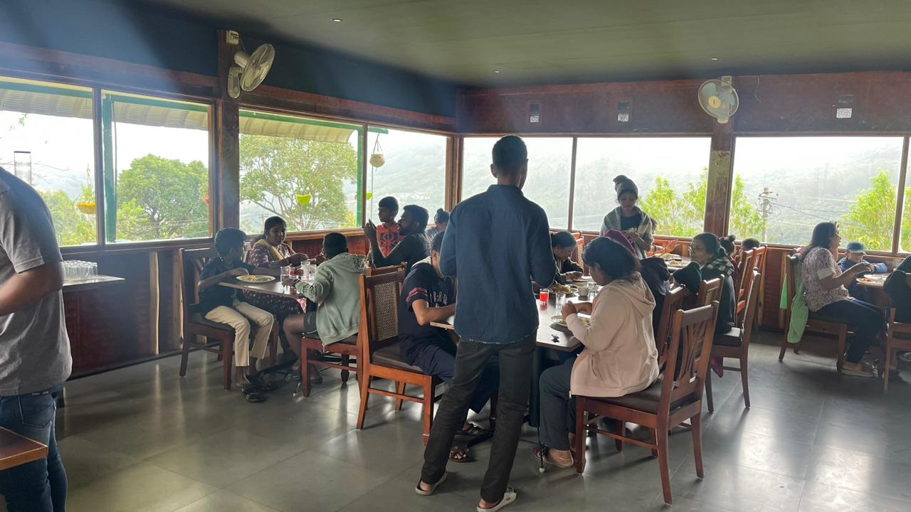 Shola Heaven Resort Kanthalloor image