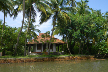 Coconut_Island_cottage
