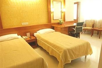 HOTEL AVION