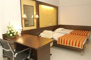 SUITE ROOMS