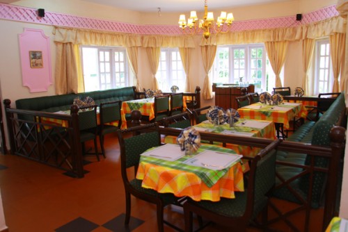 restaurant