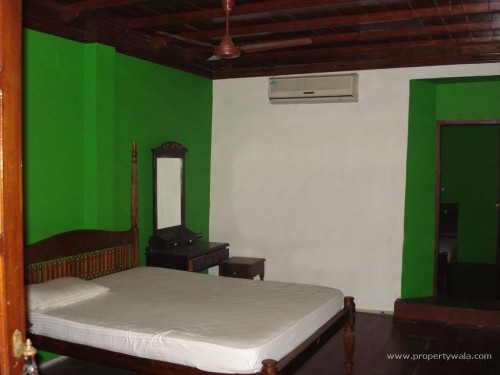 Bed Room