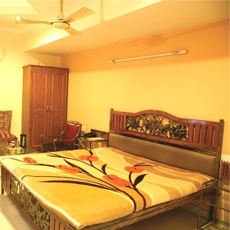 ARRANGED TERRACE RESTURANT