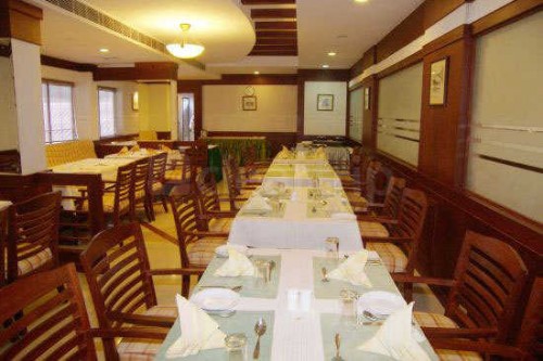ARRANGED DINING ROOM