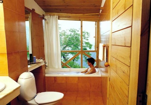 SUPER DELUXE ROOM WASHROOM WITH BUTHTUB